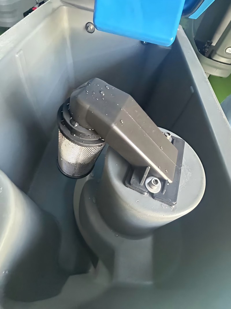 Floor Scrubber Water Tank