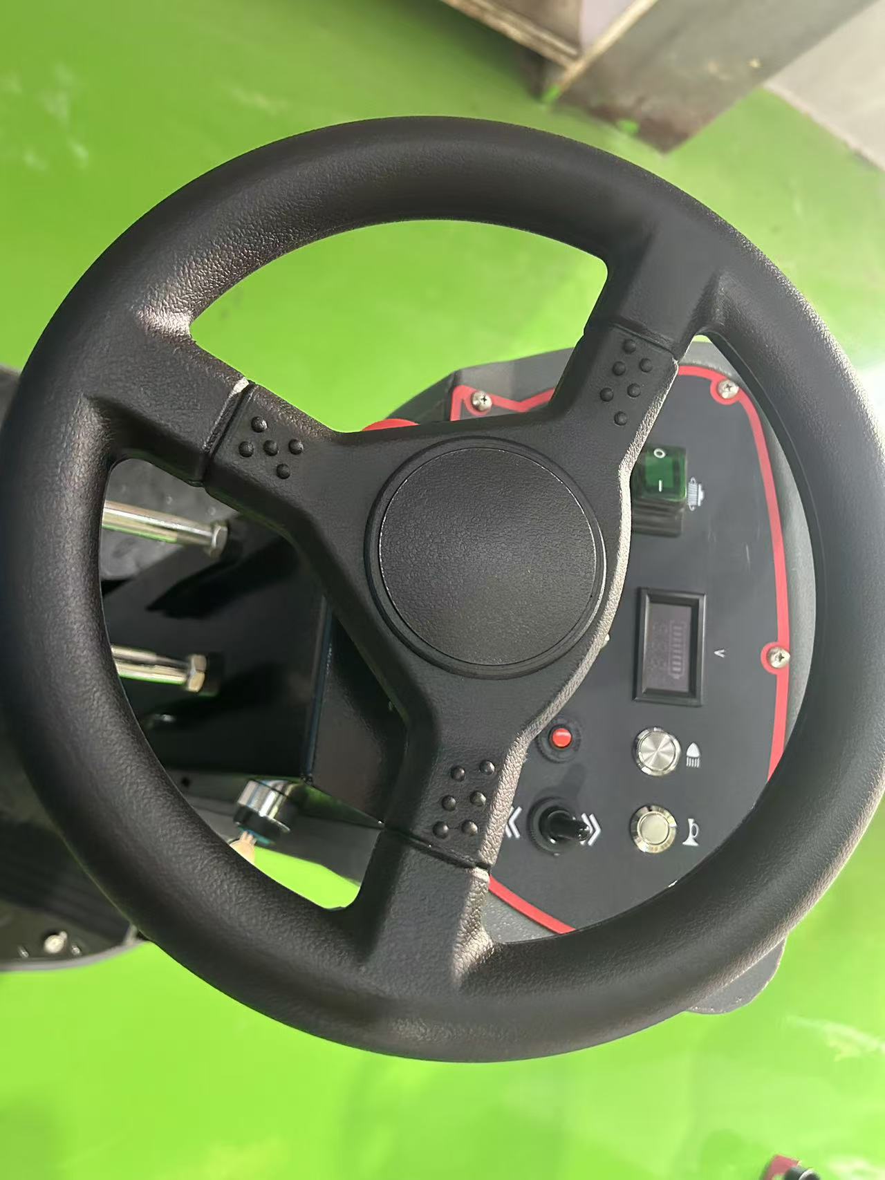 Compact Ride On Floor Scrubber